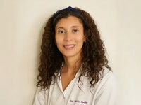 Dra. Karisia Coelho